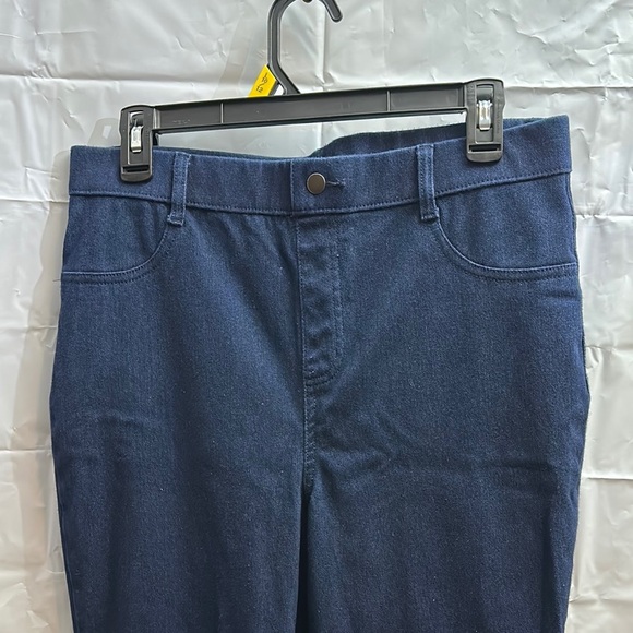 Time and Tru Navy Jeans - Picture 3 of 5